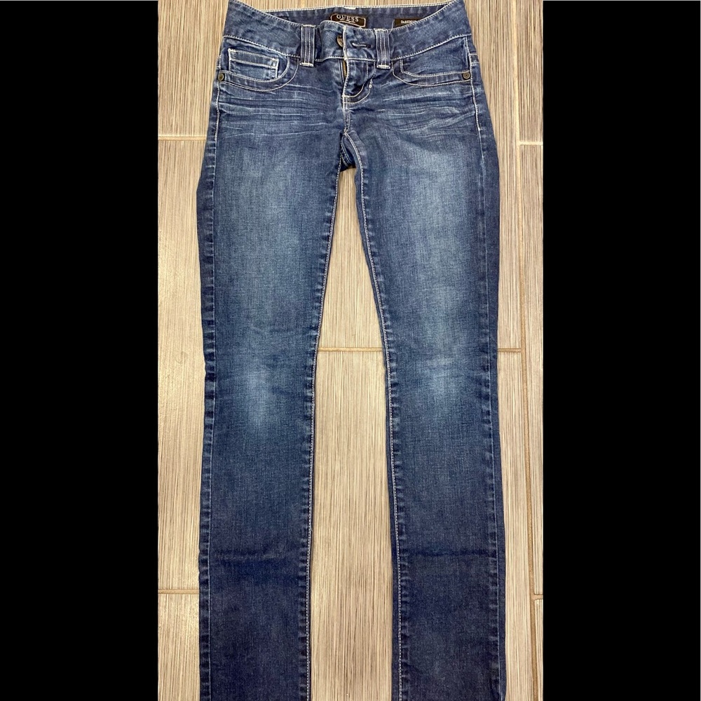 Guess Jeans. Dare Devil Skinny.